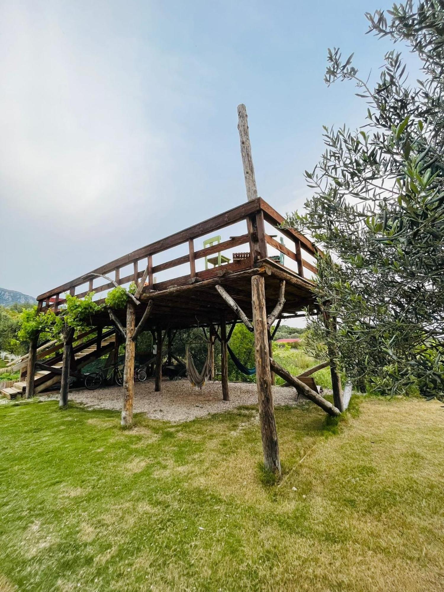 فيلا إزميرفي Tiny House Framed By Nature Near Sea In Karaburun المظهر الخارجي الصورة